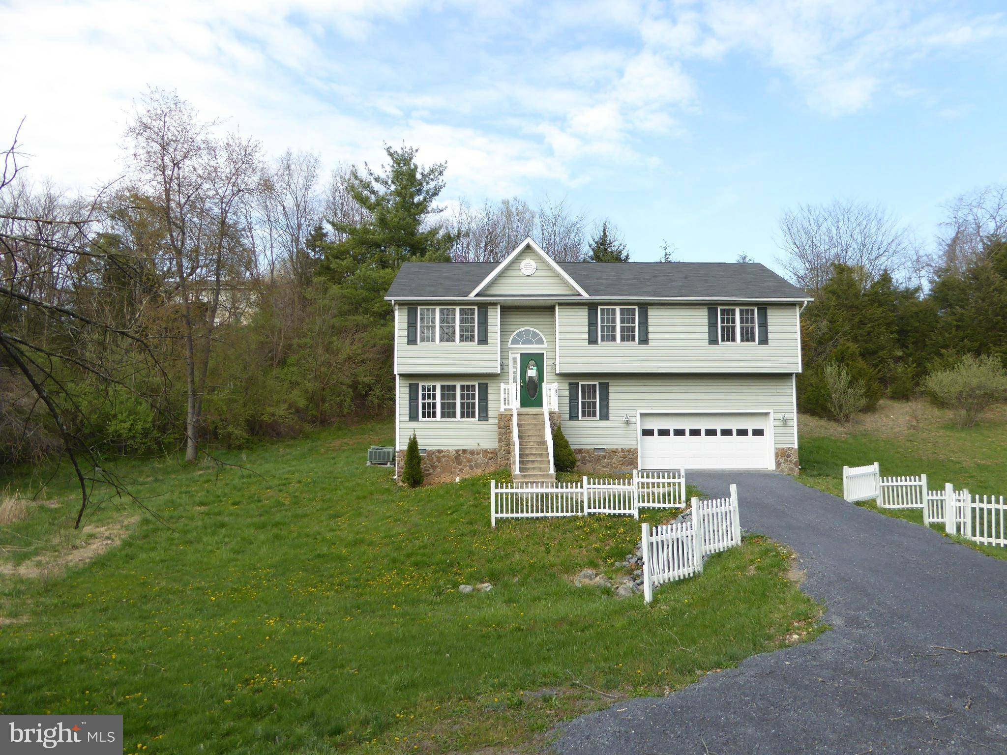 Woodstock, VA 22664,626 CEDAR CT