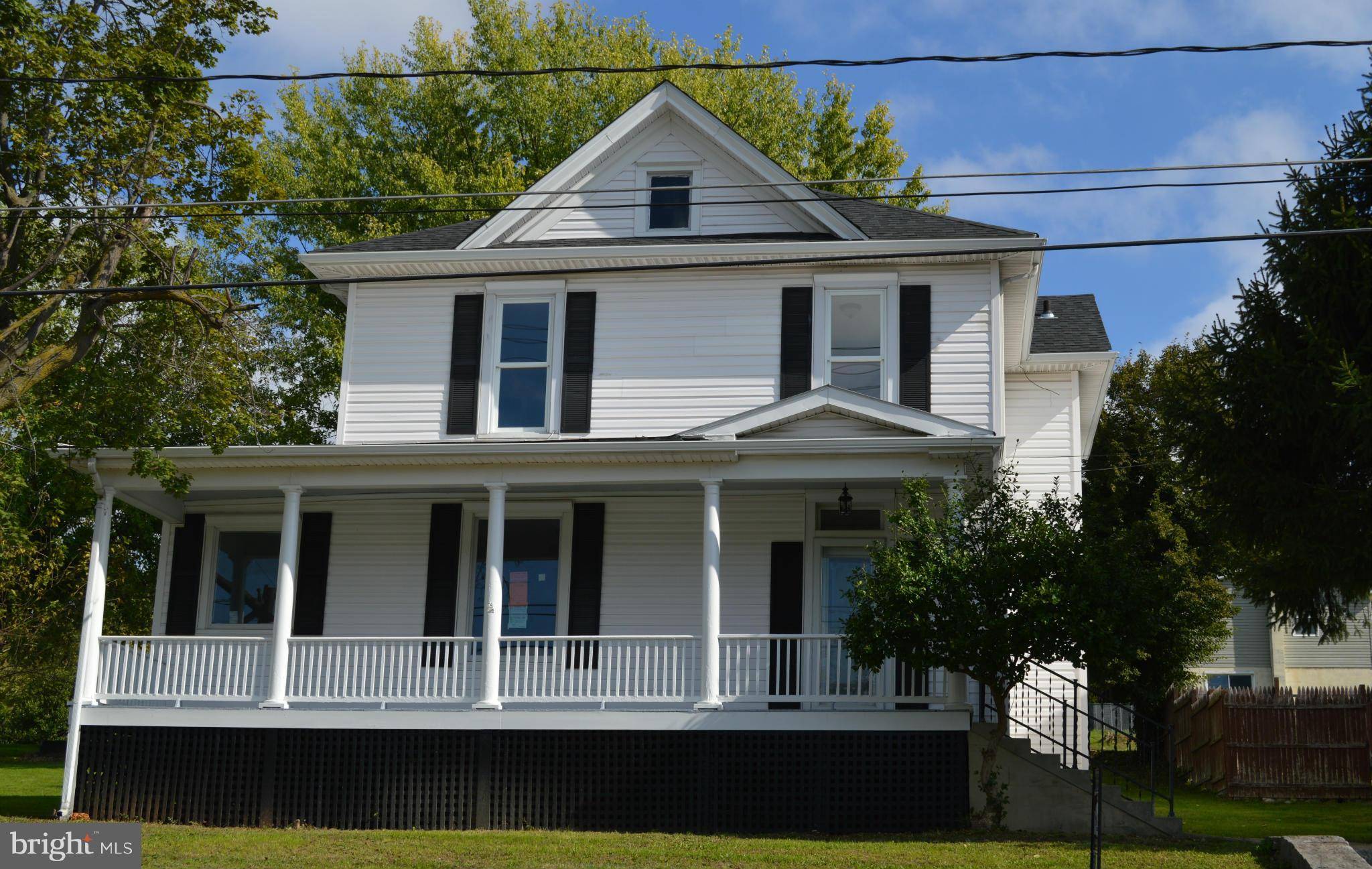 Strasburg, VA 22657,470 MASSANUTTEN ST