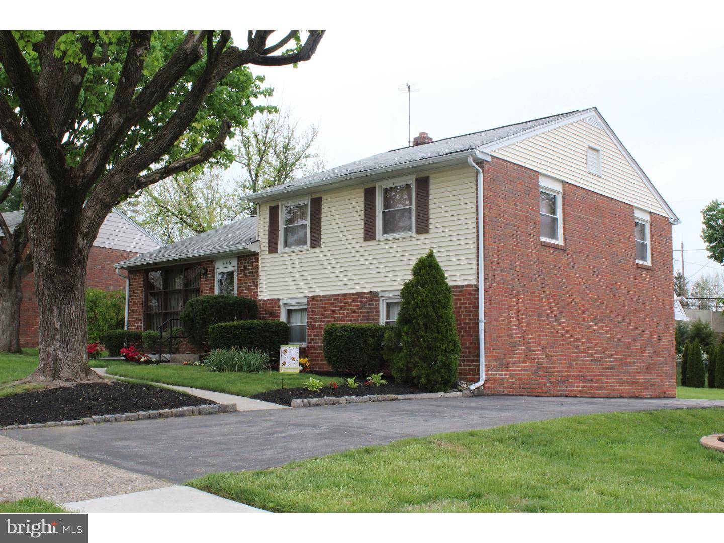 Havertown, PA 19083,445 RITTENHOUSE CIR