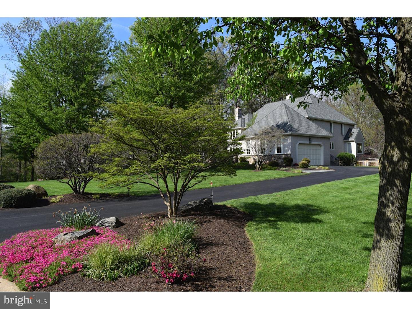 Newtown Square, PA 19073,965 BEVERLY LN