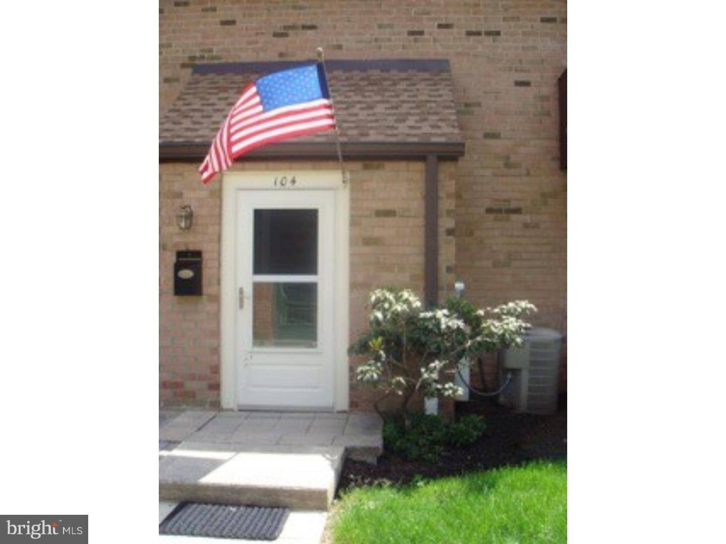 Ardmore, PA 19003,700 ARDMORE AVE #104