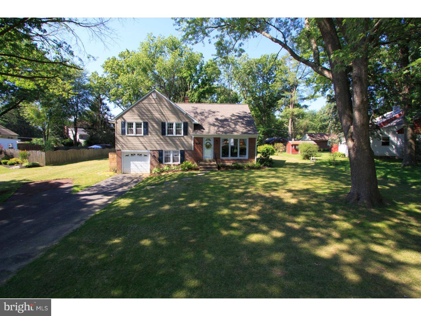 Wallingford, PA 19086,300 SCOTT LN