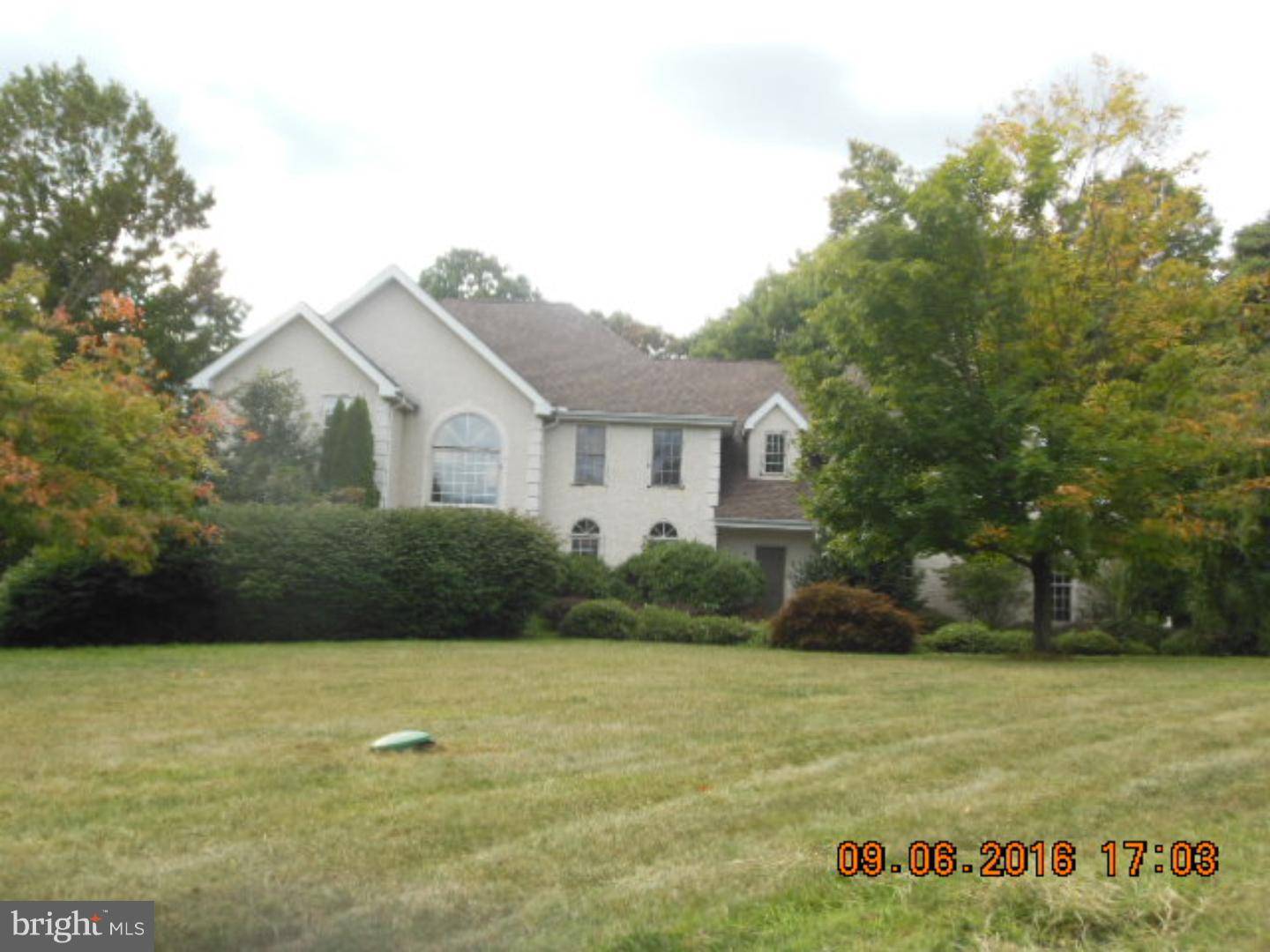 Glen Mills, PA 19342,2 VIOLET LN