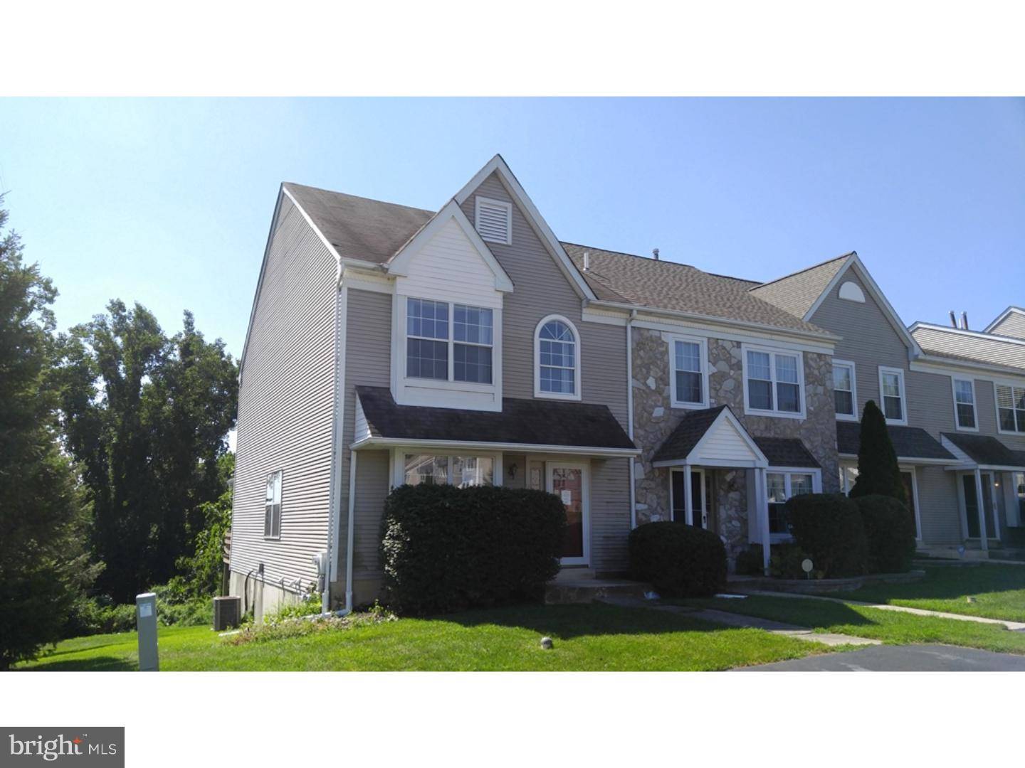 Aston, PA 19014,131 MARIE CIR