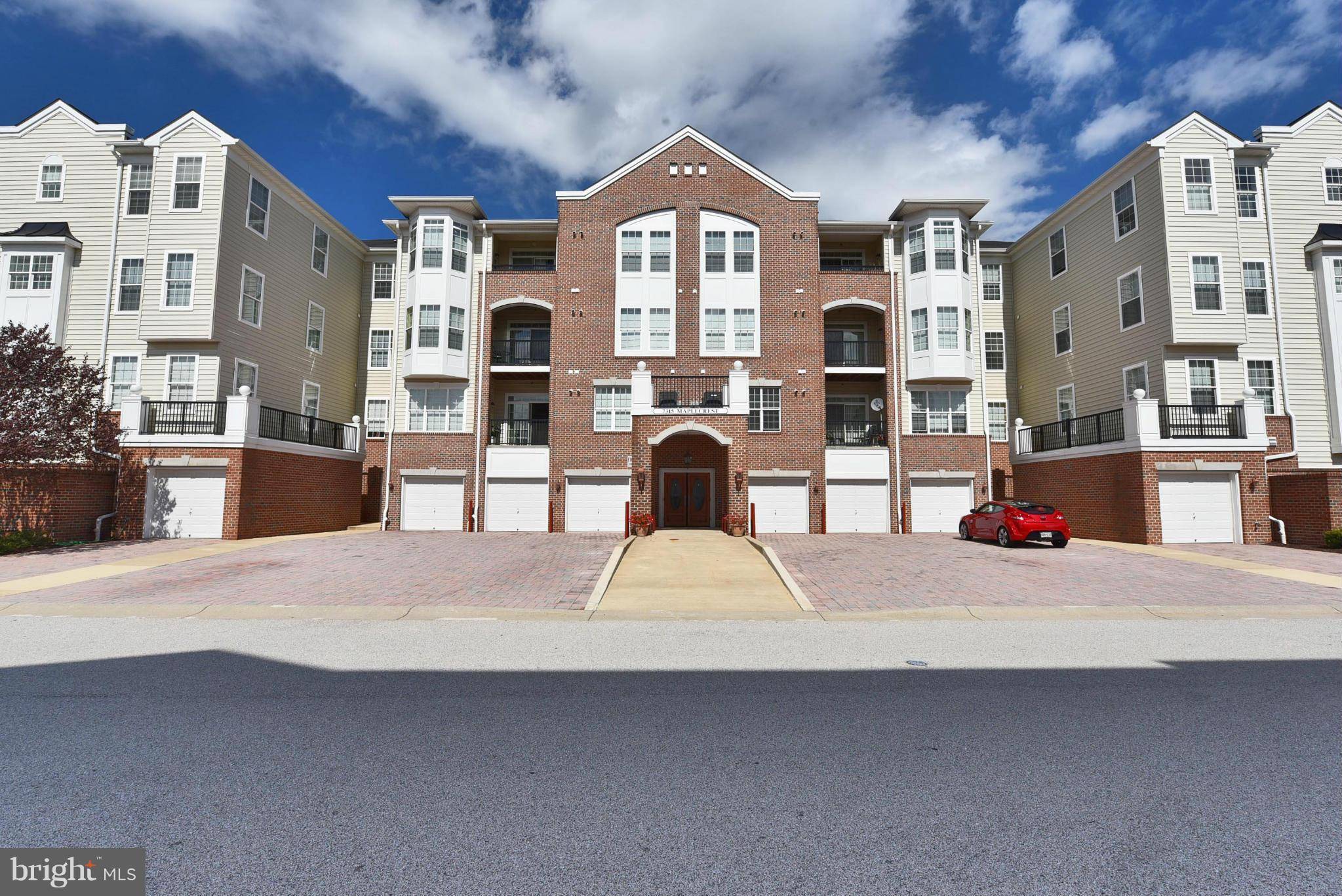 Elkridge, MD 21075,7315 MAPLECREST RD #305