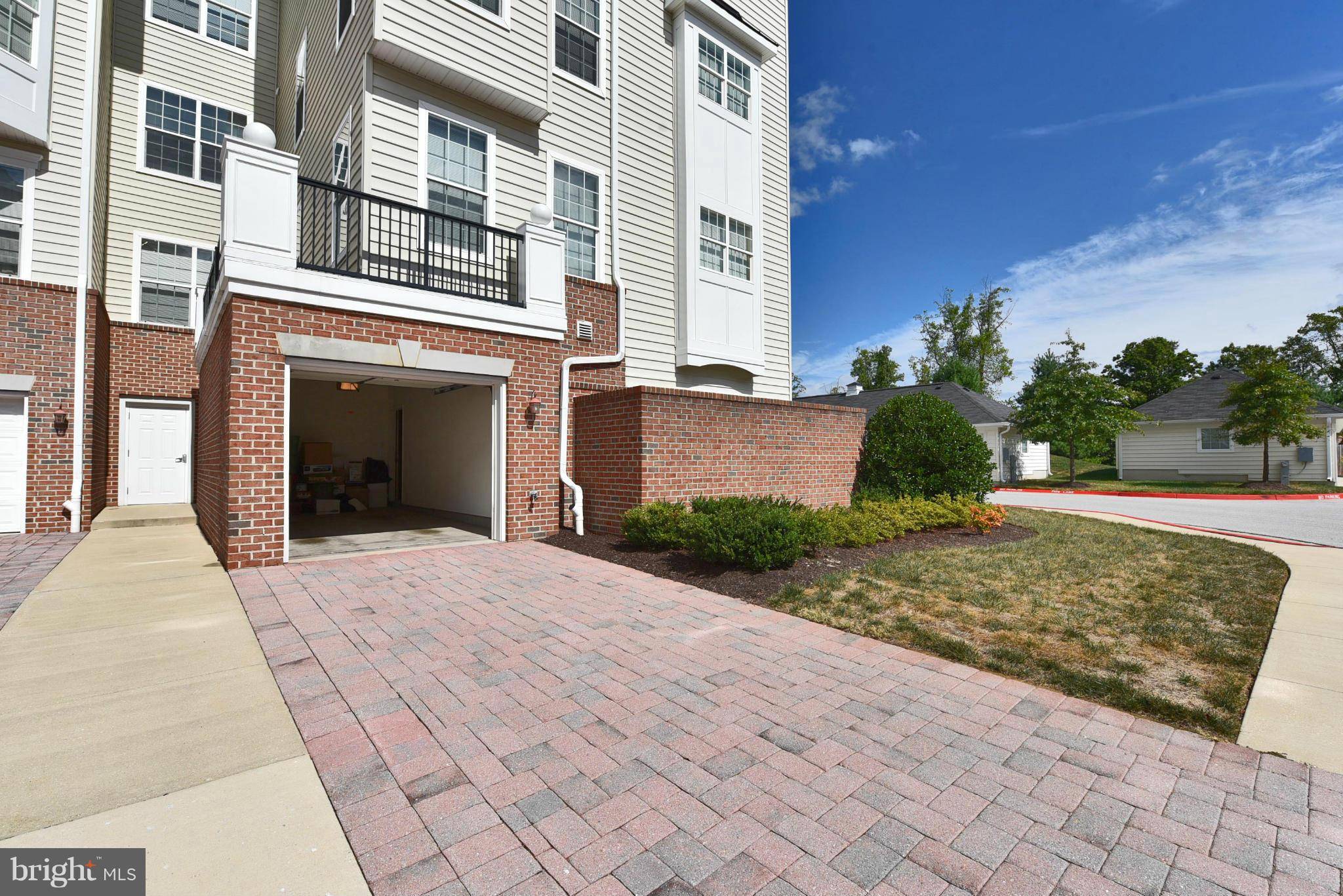 Elkridge, MD 21075,7315 MAPLECREST RD #305