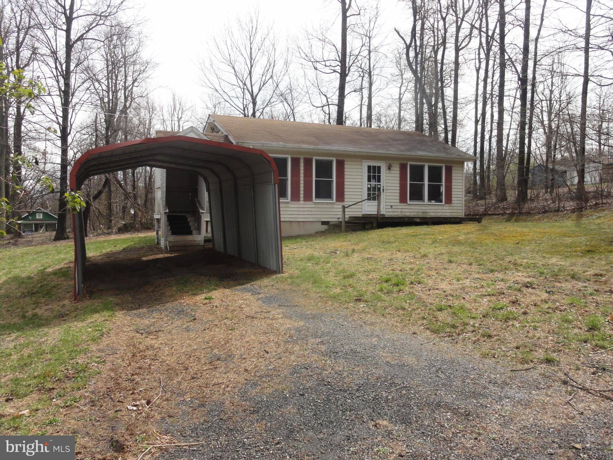 Chester Gap, VA 22623,144 HUNTER AVE