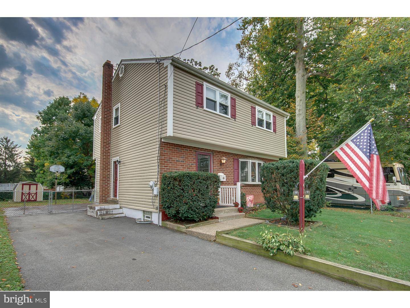 Norwood, PA 19074,416 TRITES AVE