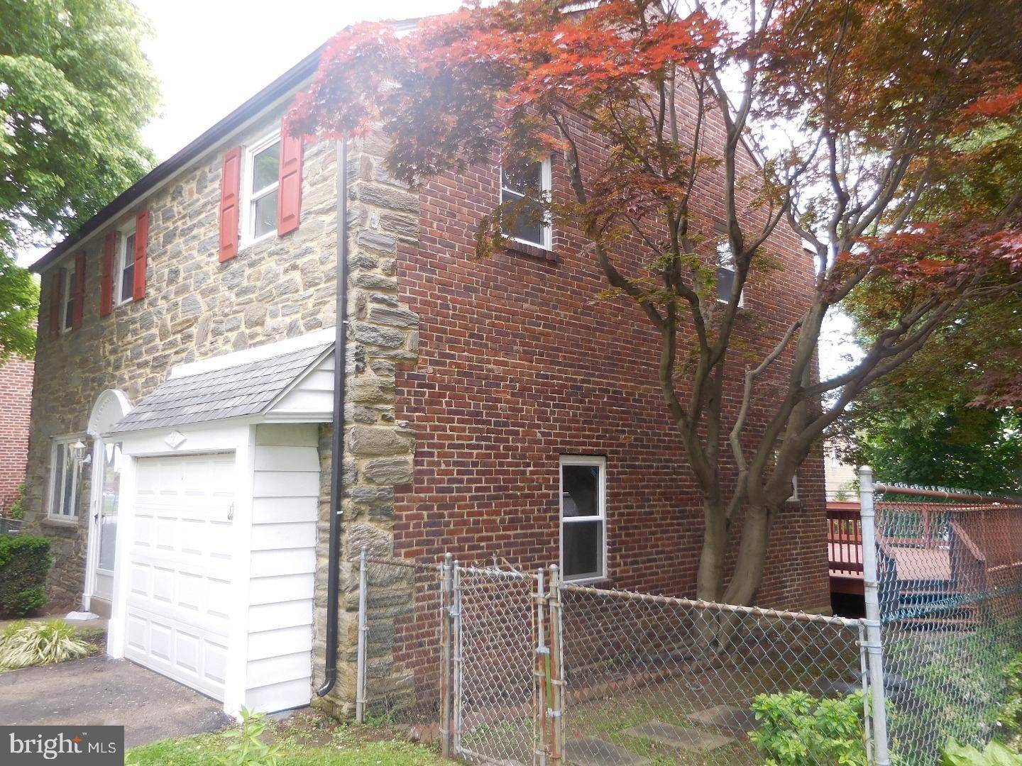 Havertown, PA 19083,329 GREENVIEW LN