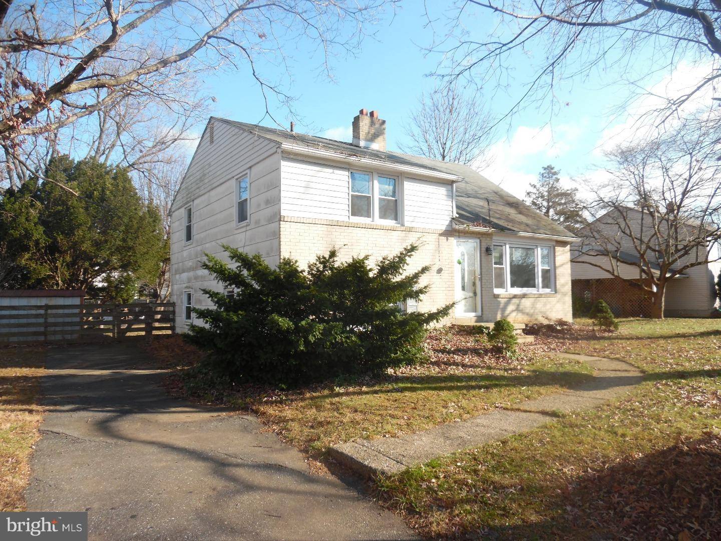 Aston, PA 19063,223 BRAKEL LN