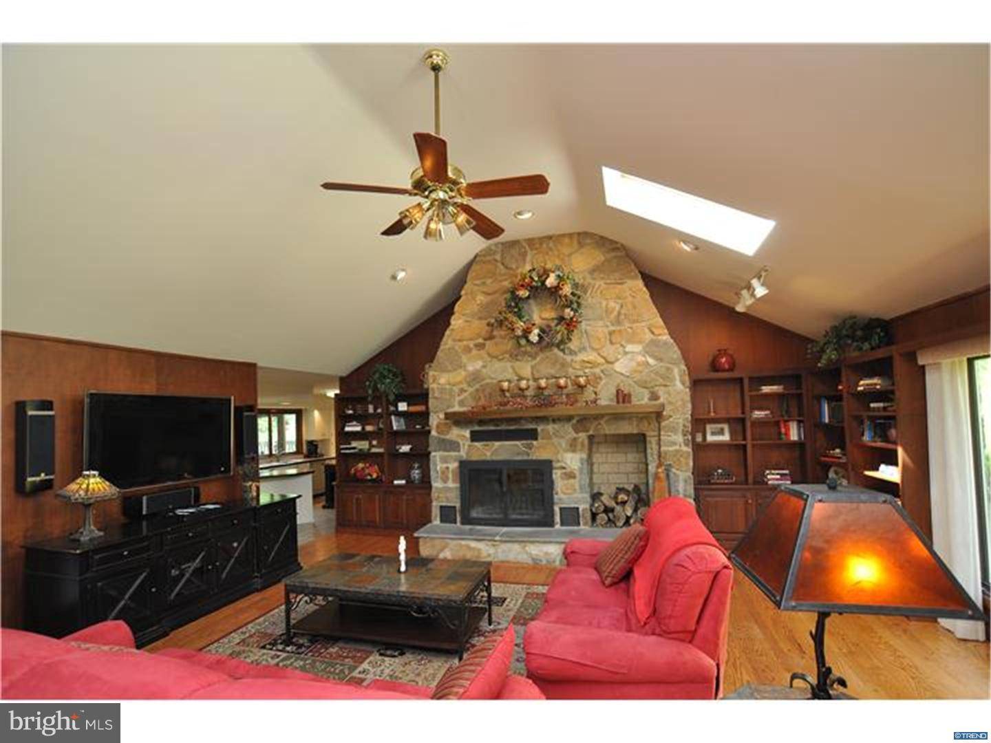 Hockessin, DE 19707,6 SNUG HILL CT