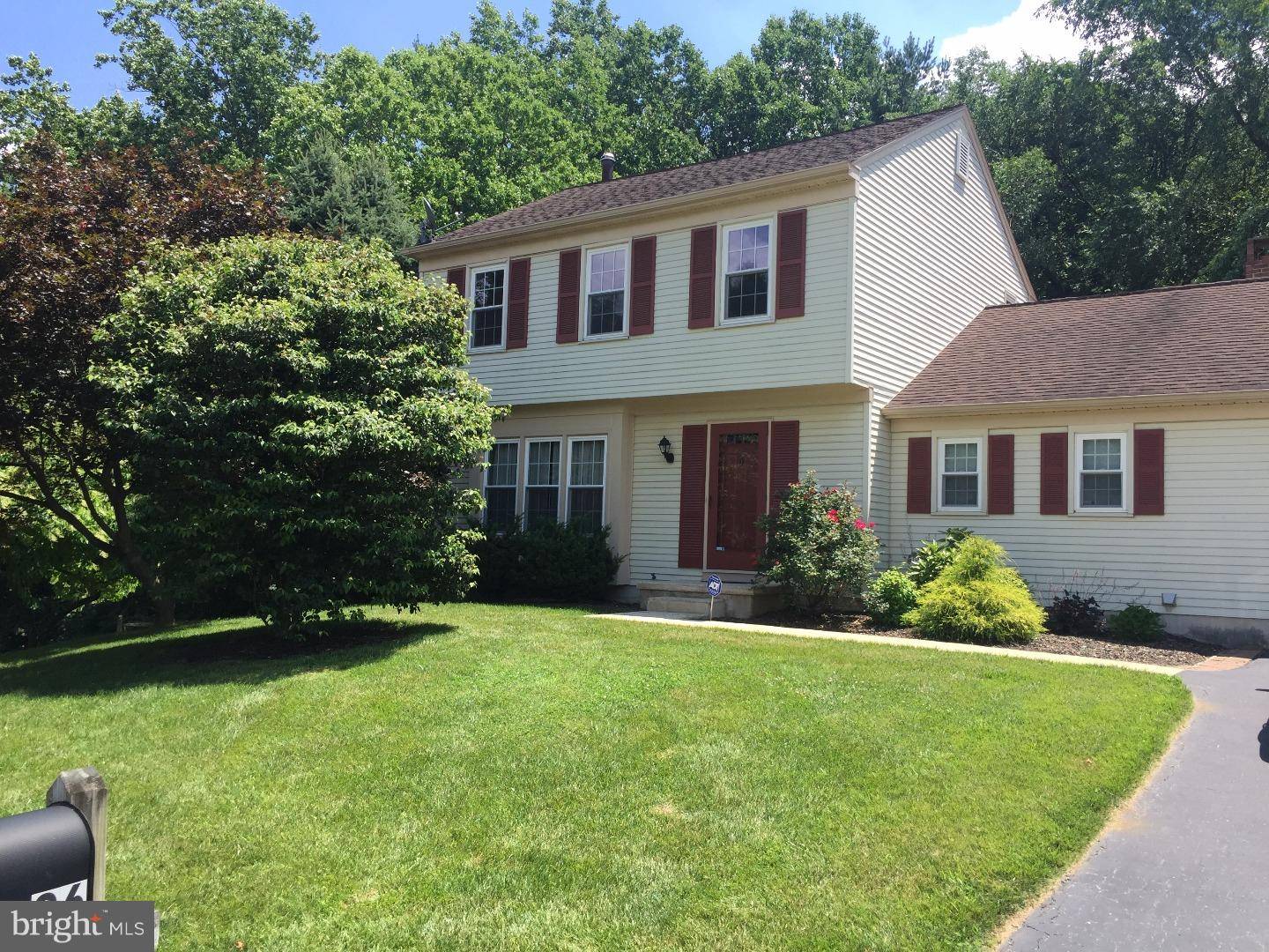 Hockessin, DE 19707,26 SIGNAL HILL DR