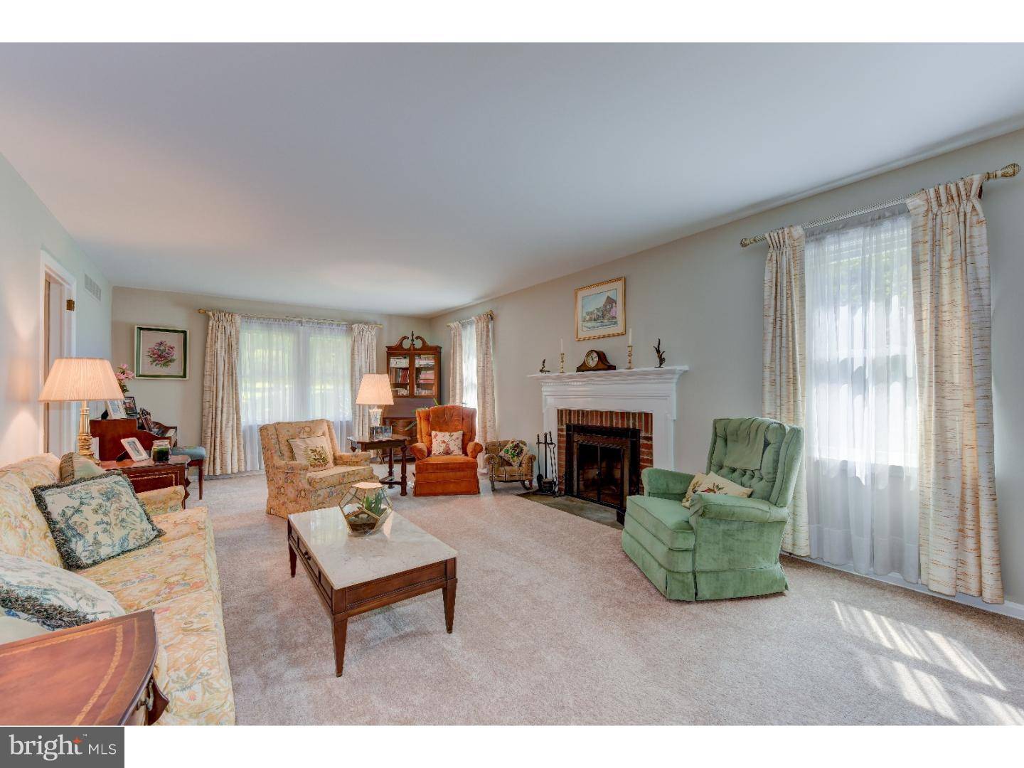 Hockessin, DE 19707,410 BISHOP DR