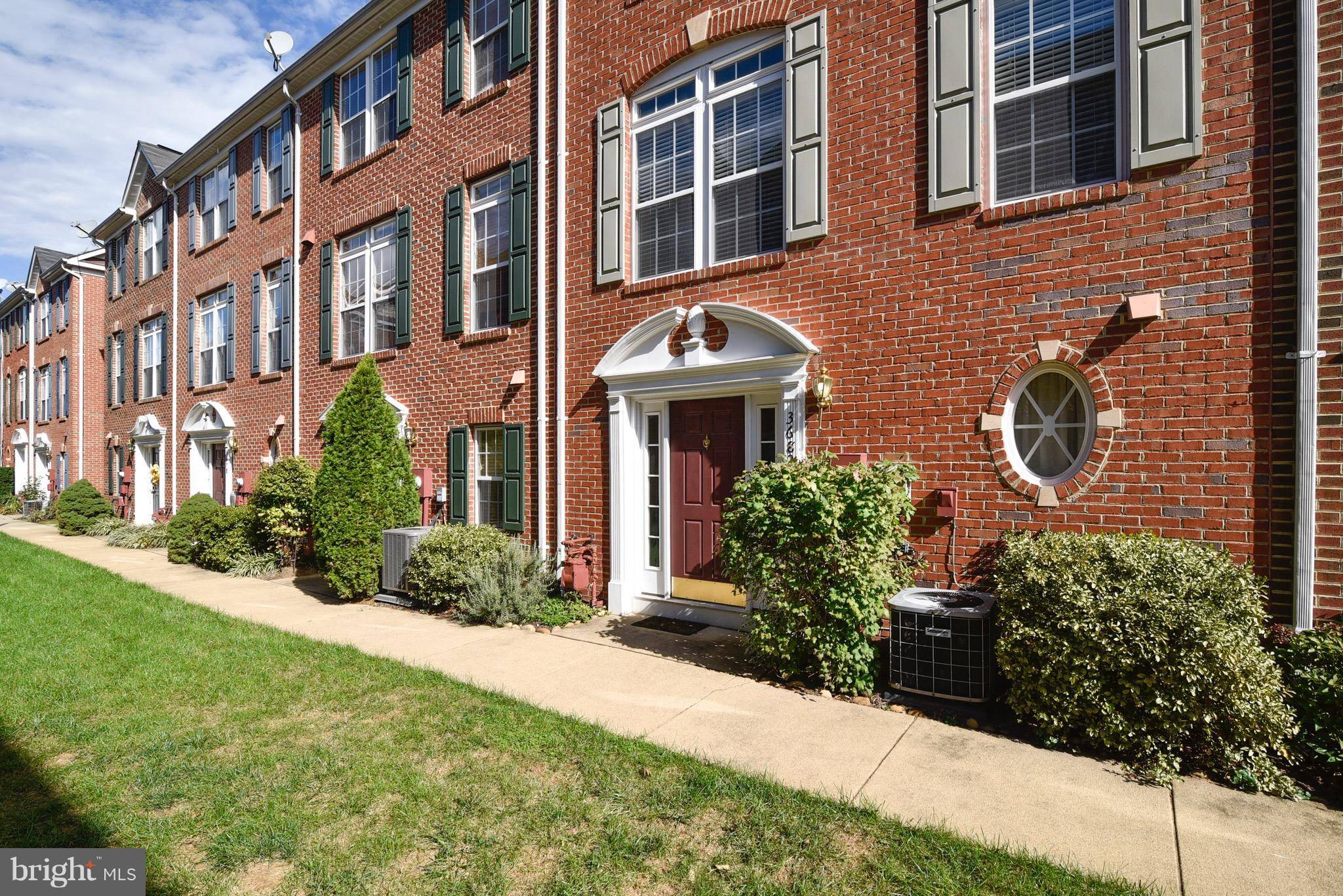 Falls Church, VA 22041,3682 MADISON WATCH WAY