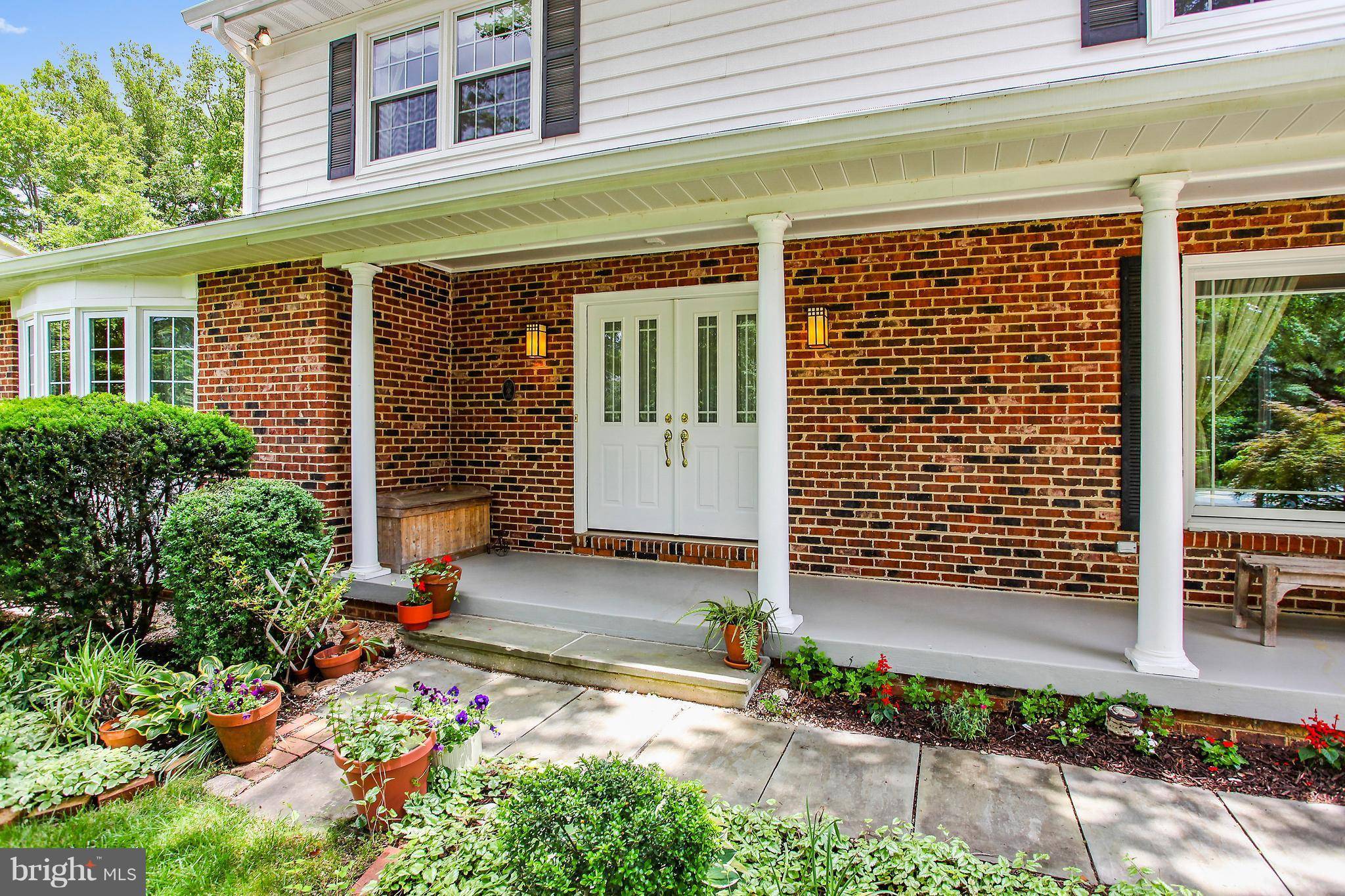 Alexandria, VA 22309,9415 MACKLIN CT