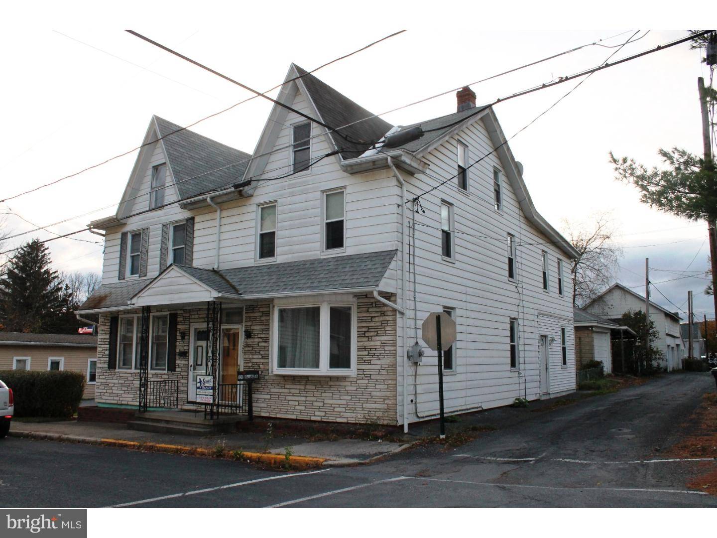 Orwigsburg, PA 17961,120 S WAYNE ST