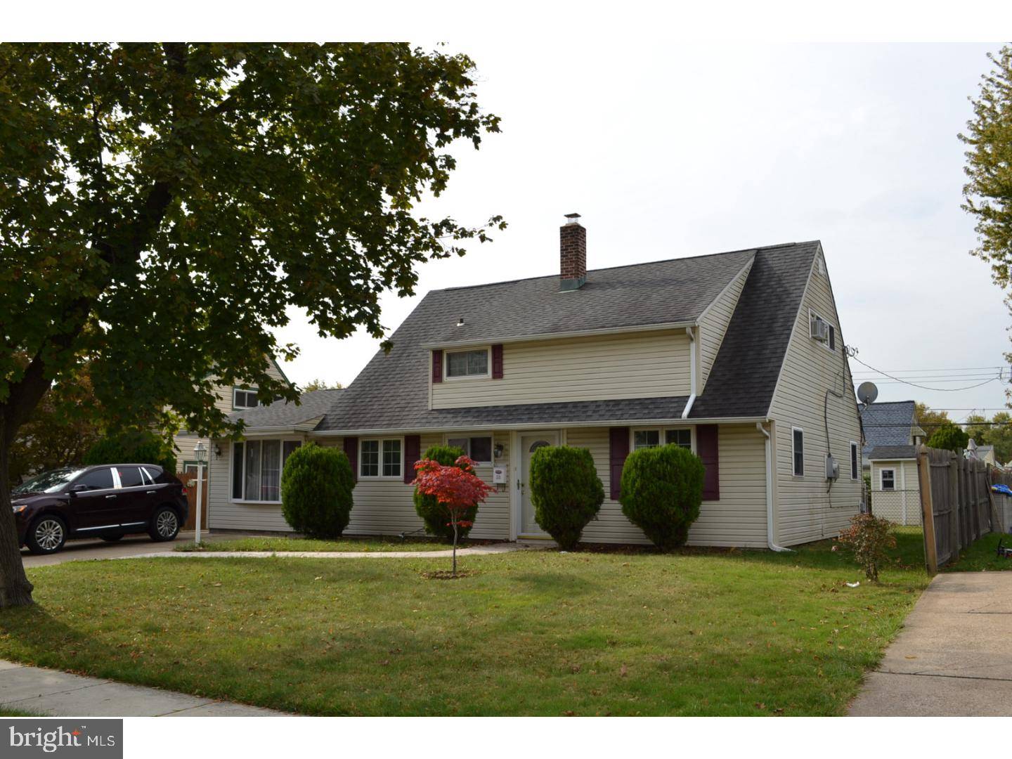 Levittown, PA 19057,53 GERANIUM RD