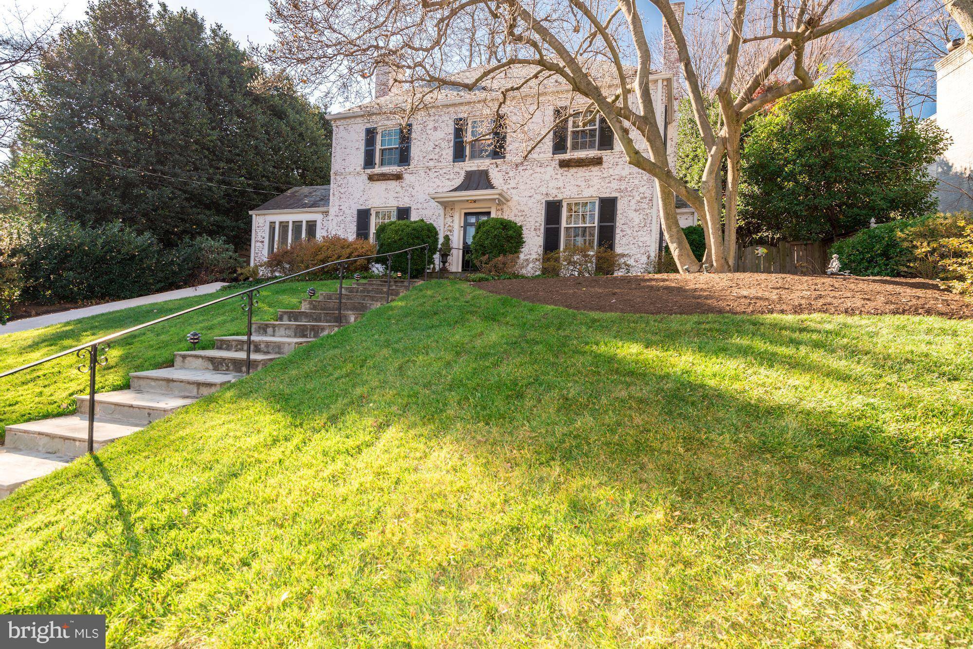 Arlington, VA 22207,3224 ABINGDON ST