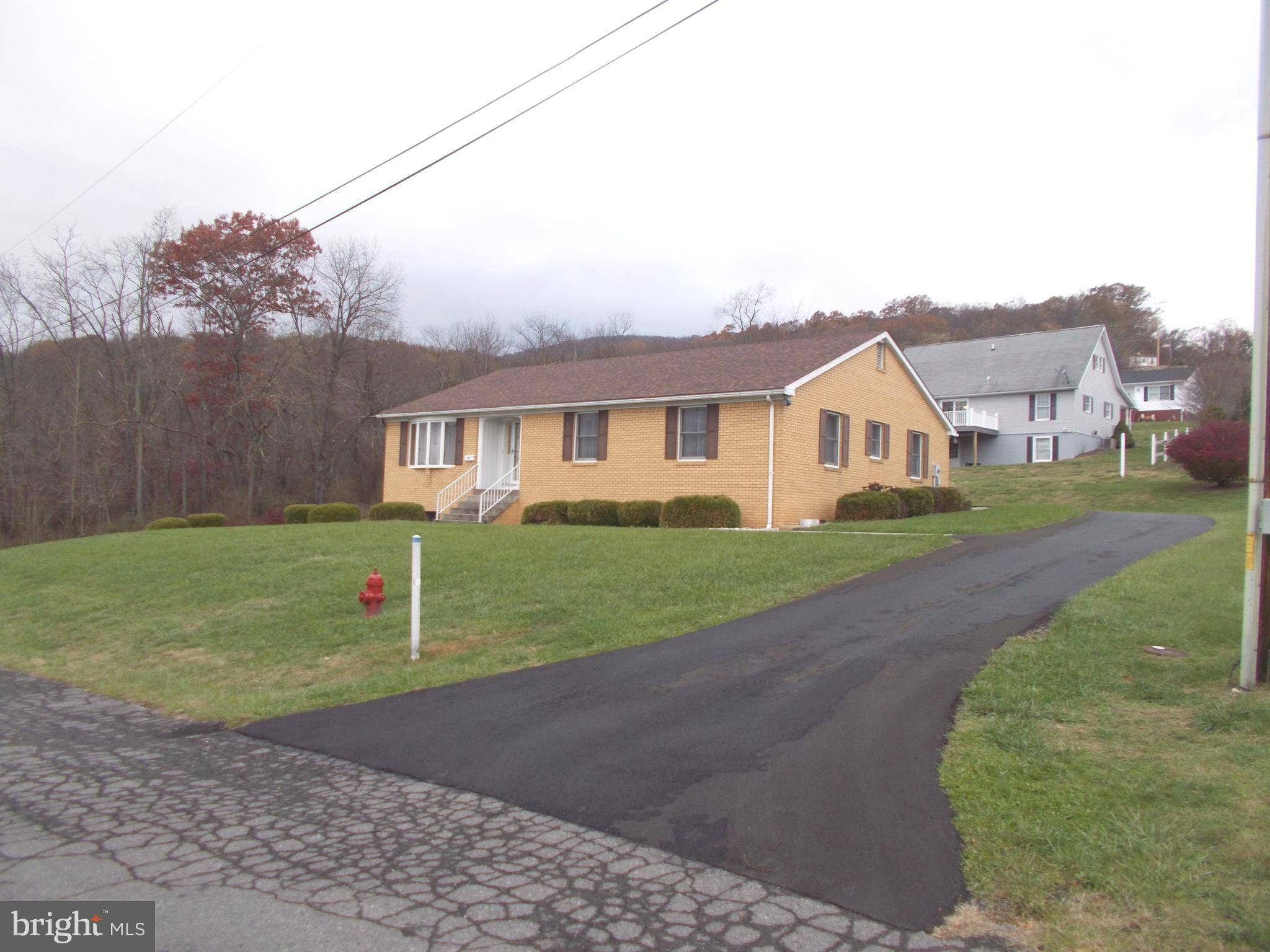 Keyser, WV 26726,1580 BEACON DR