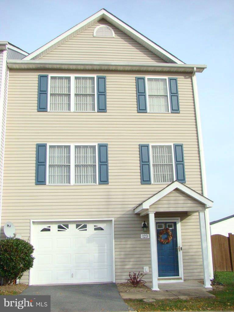 Winchester, VA 22602,123 LIGHTHOUSE LN