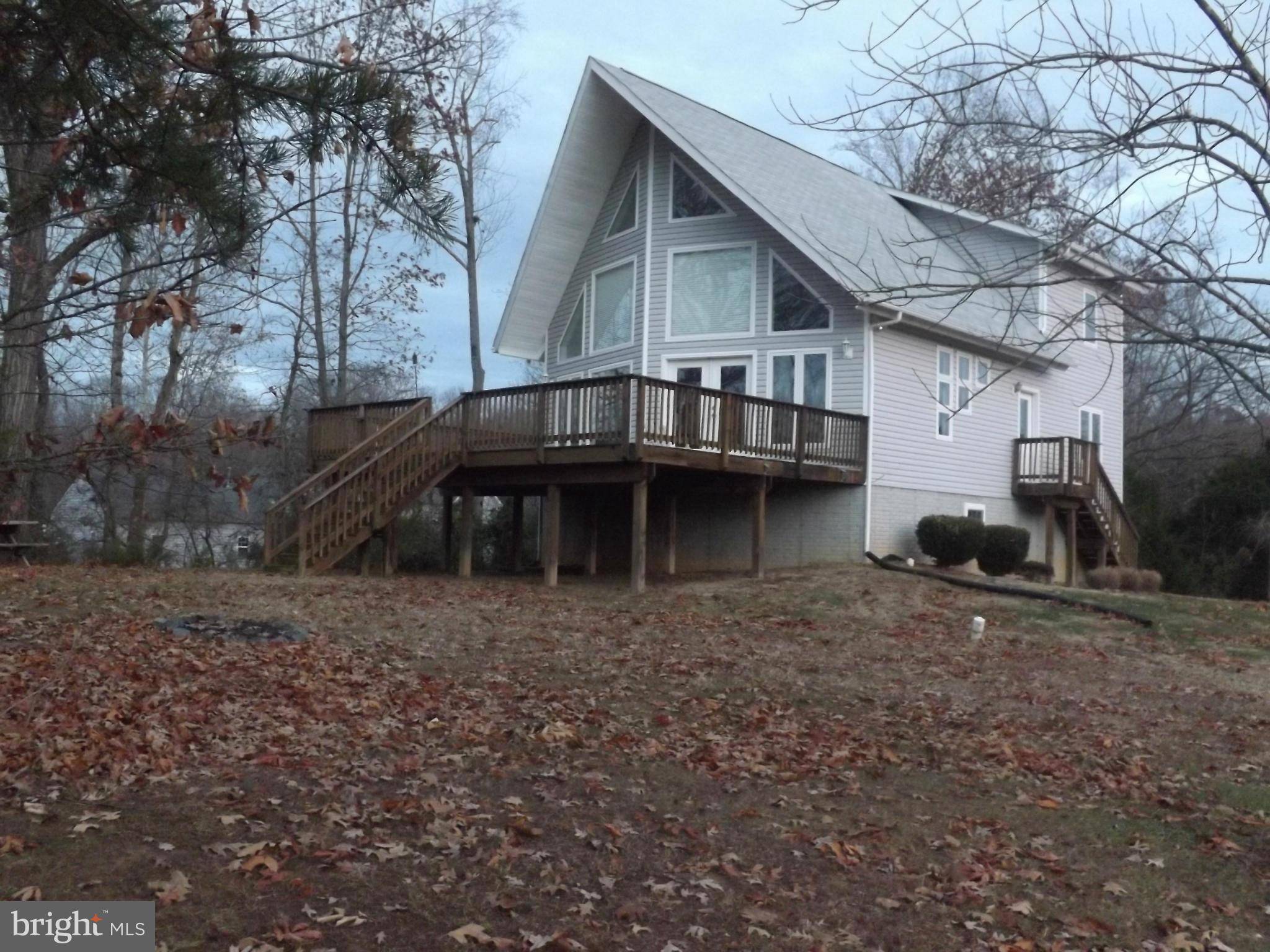 Louisa, VA 23093,98 HORSESHOE LN