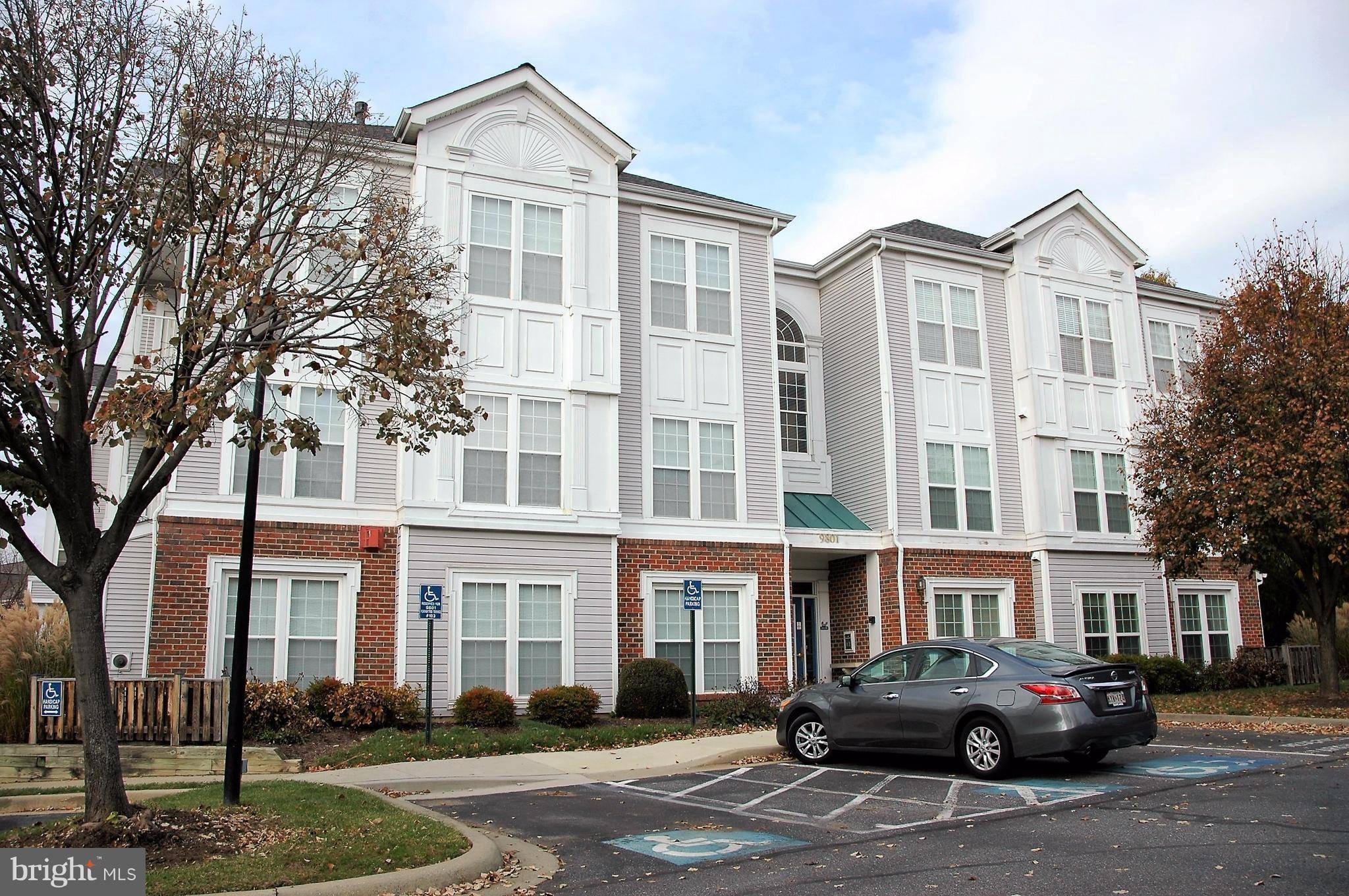 Gaithersburg, MD 20886,9801 FEATHERTREE TER #2