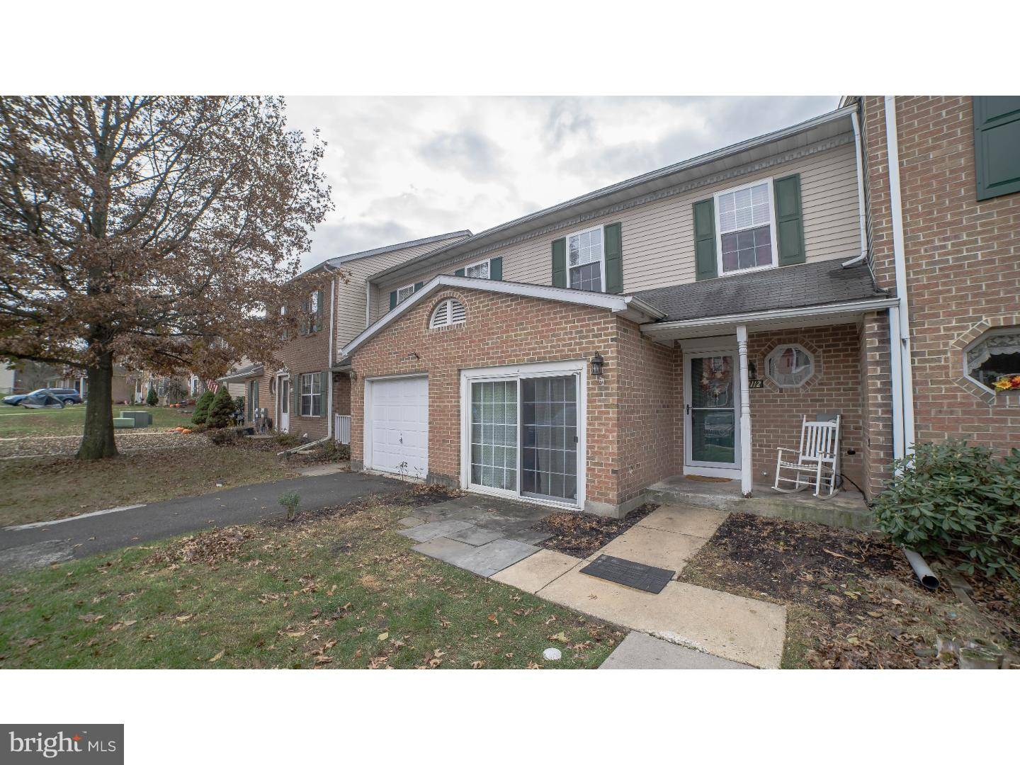 Perkiomenville, PA 18074,1112 PIN OAK DR