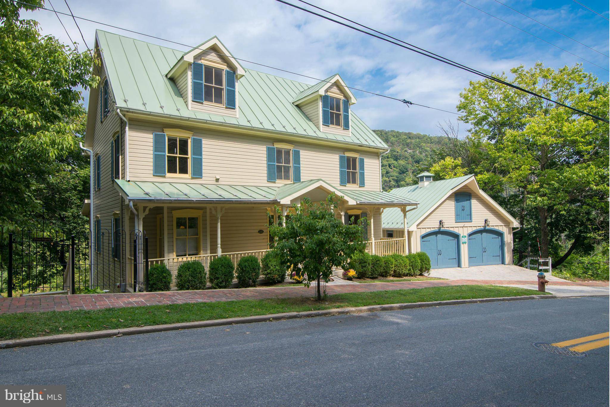 Harpers Ferry, WV 25425,270 WASHINGTON ST