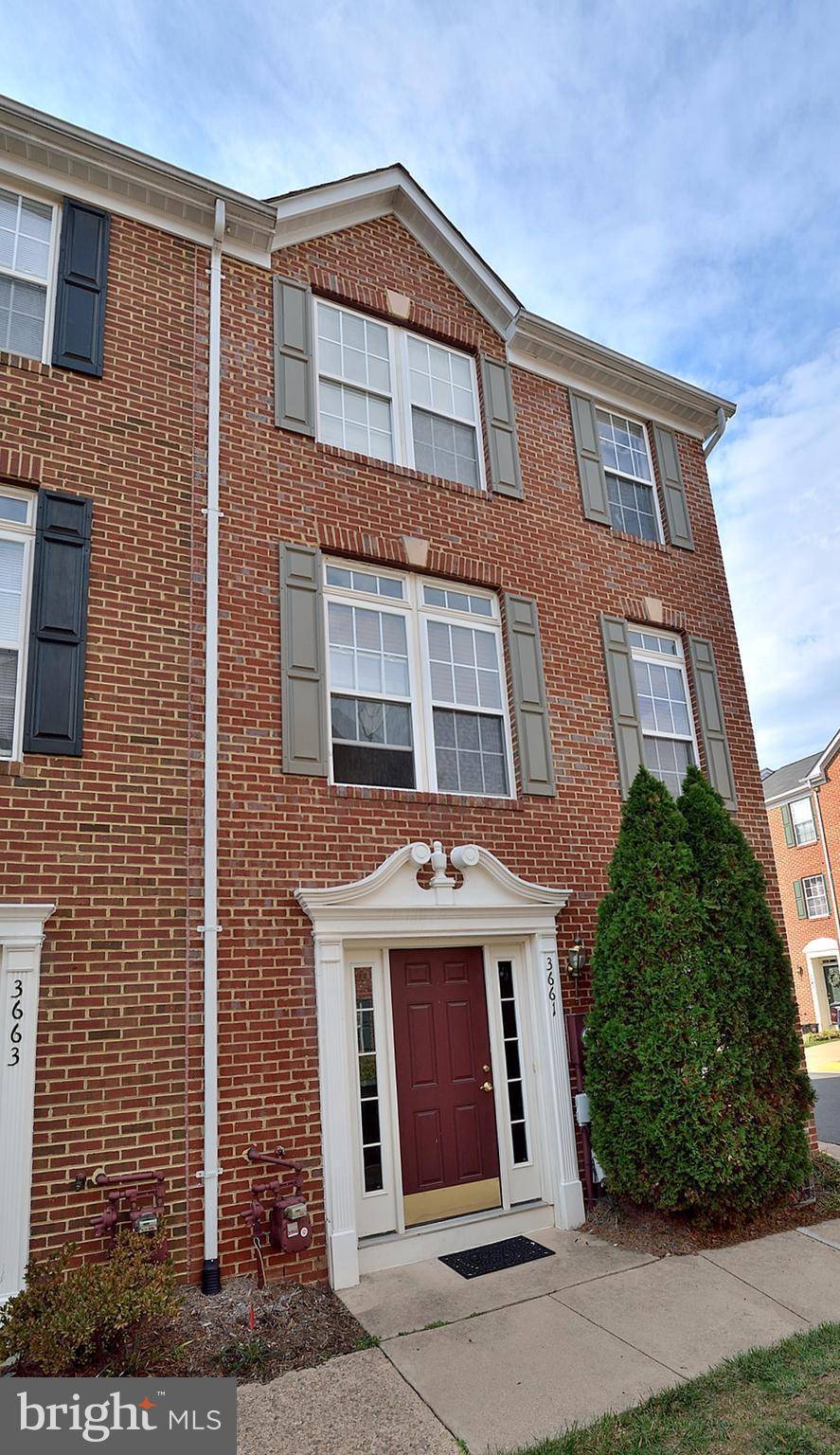 Falls Church, VA 22041,3661 MADISON VIEW LN