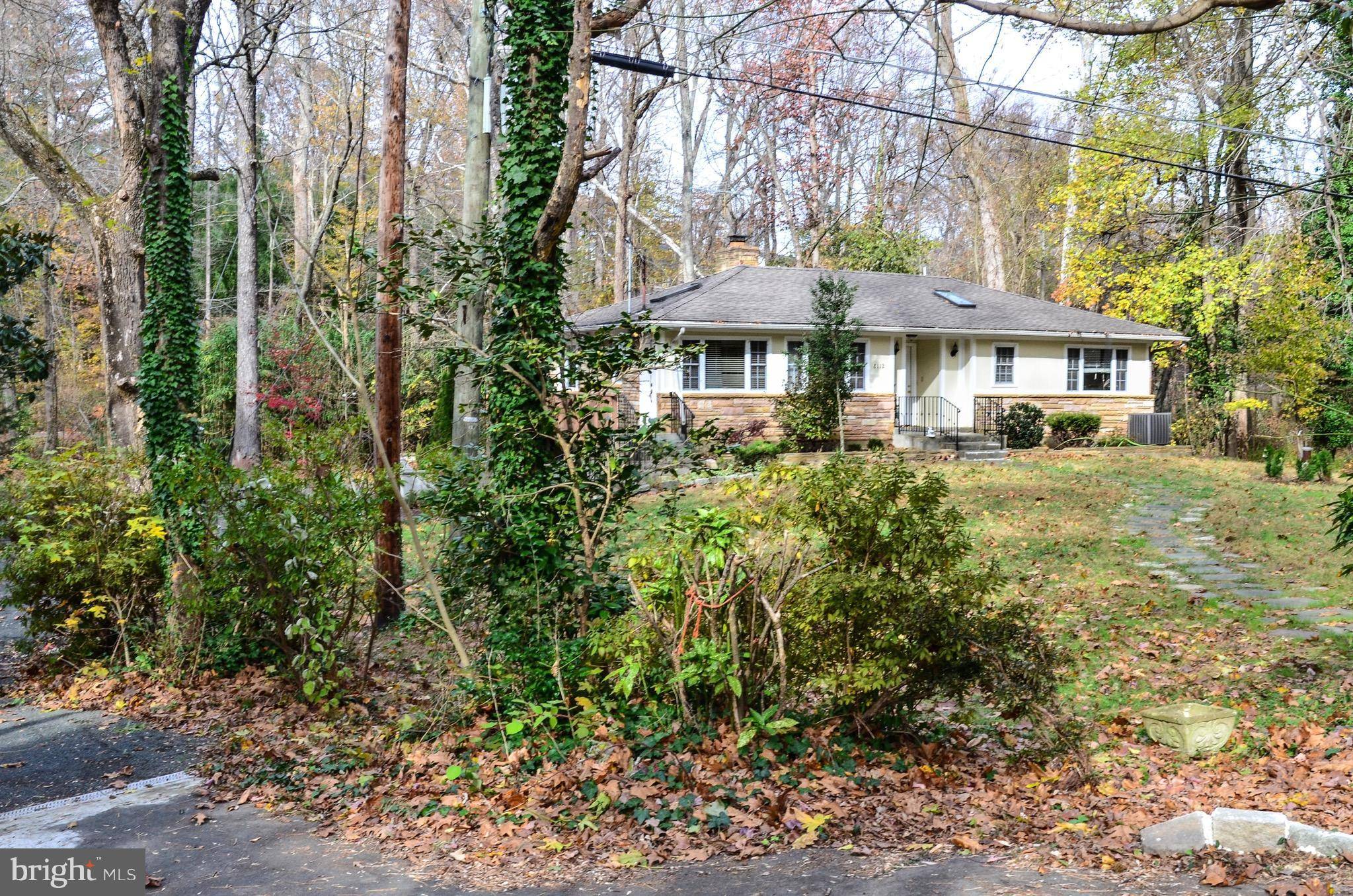 Annandale, VA 22003,8112 ACCOTINK DR