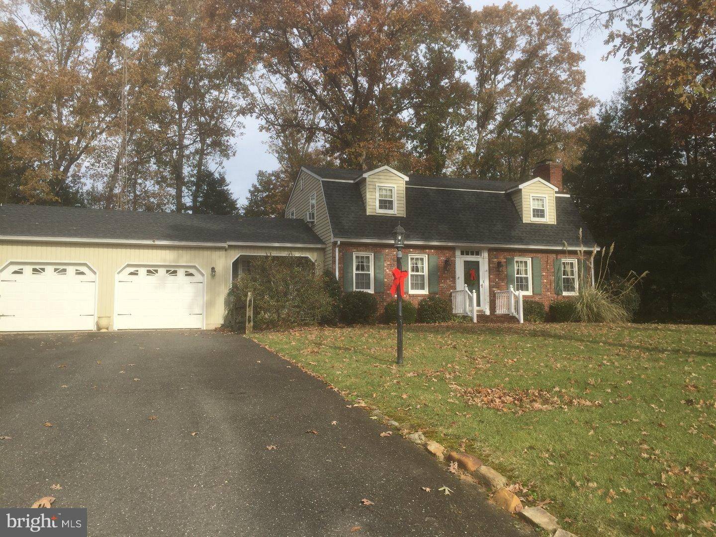 Upper Deerfield, NJ 08302,14 SEVILLE DR