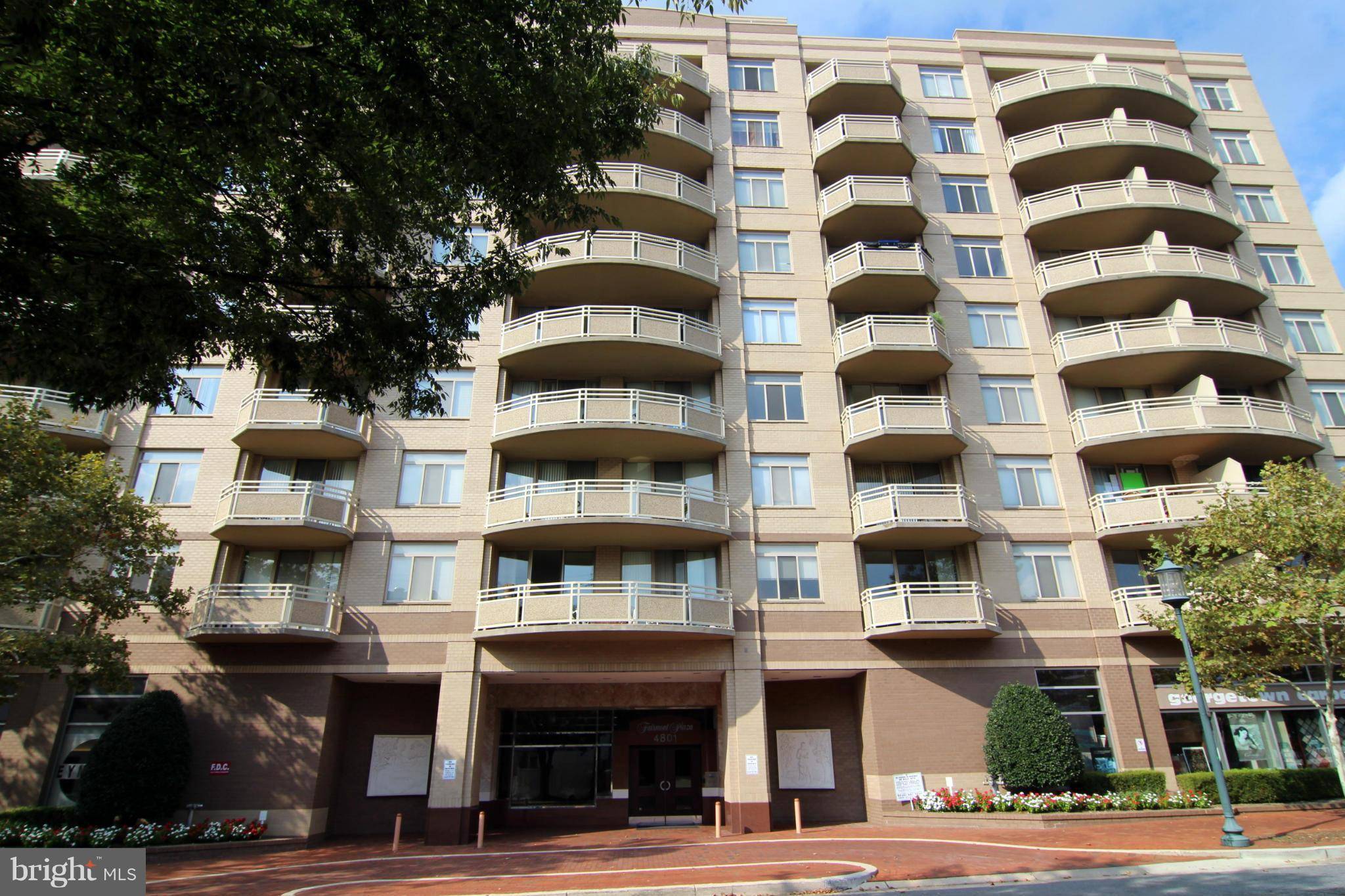 Bethesda, MD 20814,4801 FAIRMONT AVE #403