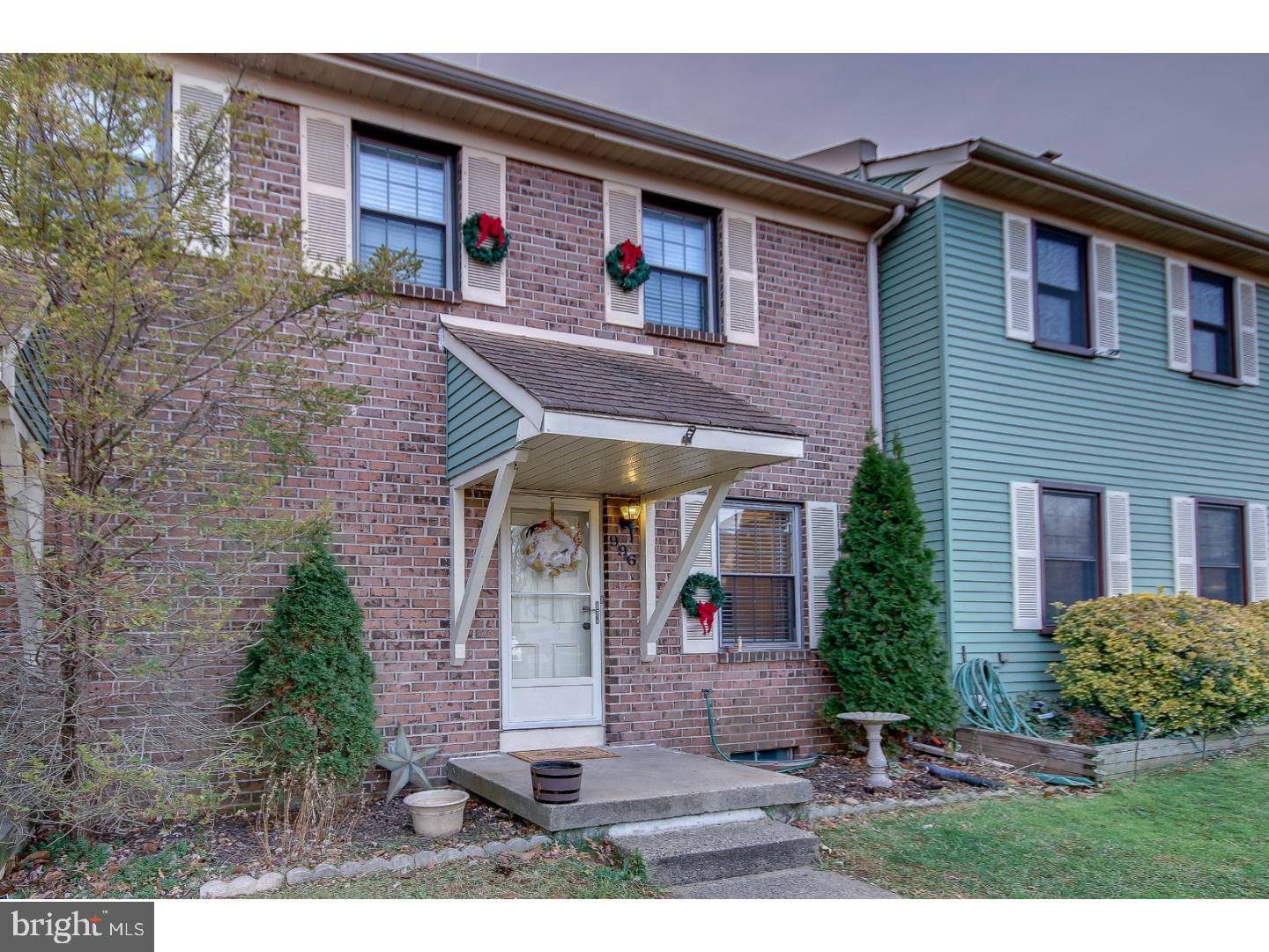 Warwick, PA 18974,996 BEECHWOOD PL