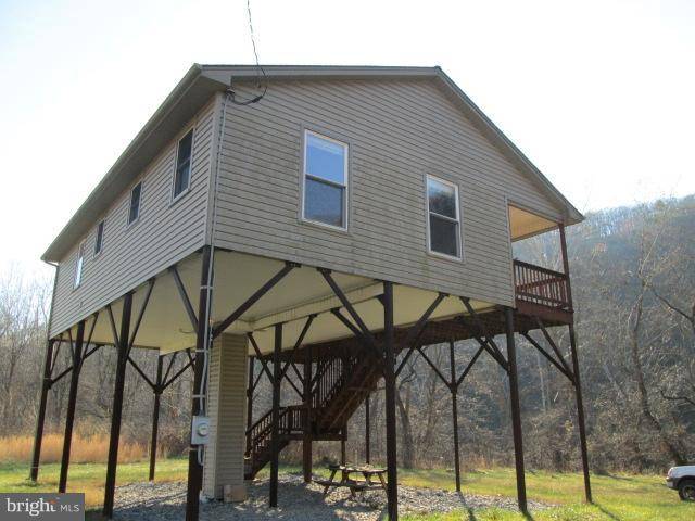 Shenandoah, VA 22849,961 SOUTH FORK RIVER LN