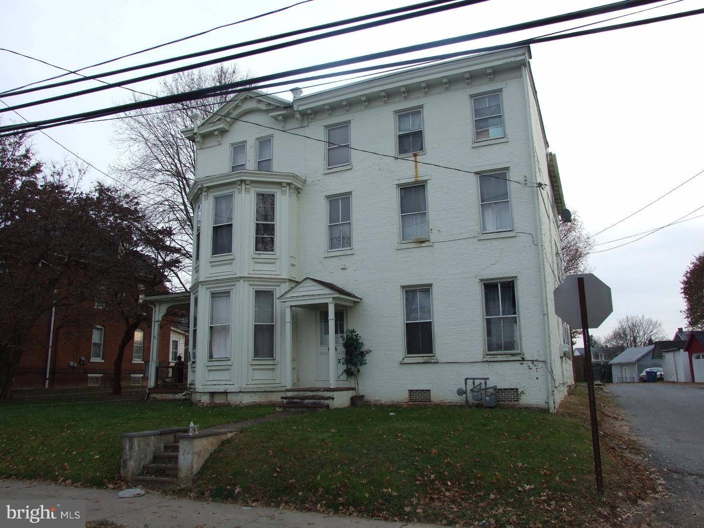 Oxford, PA 19363,518 MARKET ST