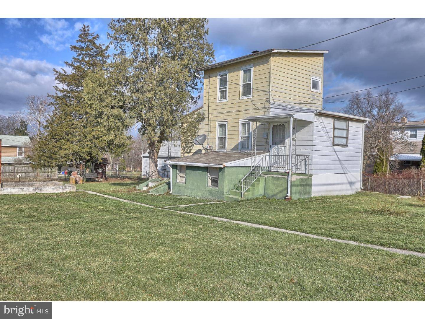 Shillington, PA 19607,802 FRITZ AVE