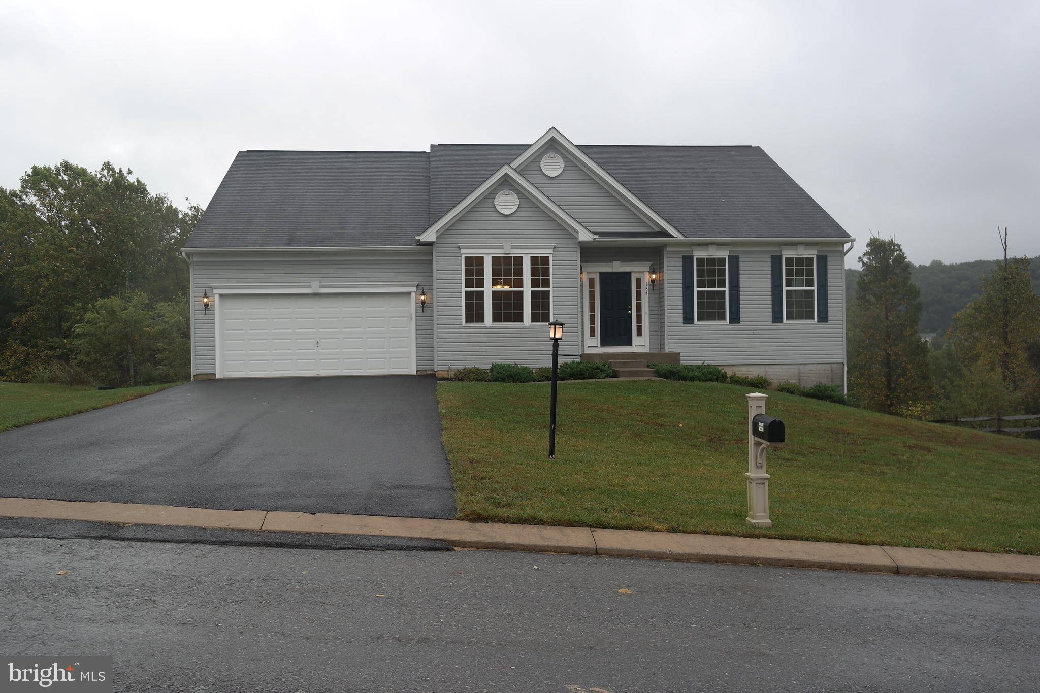 Delta, PA 17314,184 SPLIT ROCK DR