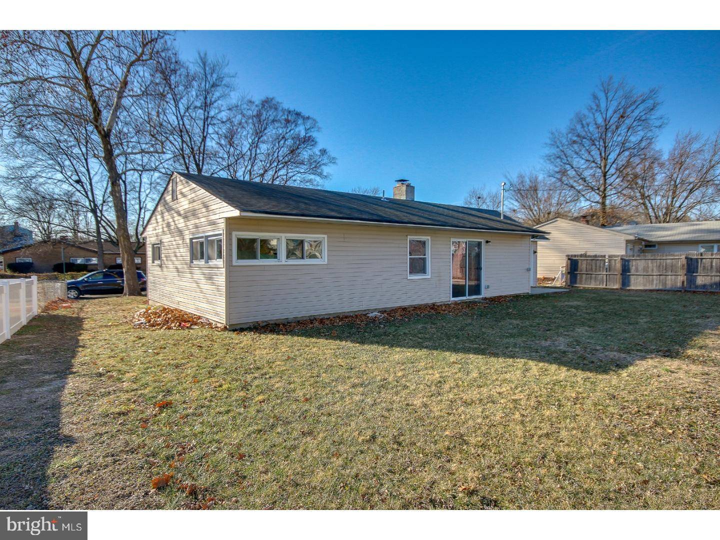 Levittown, PA 19055,84 DAFFODIL LN