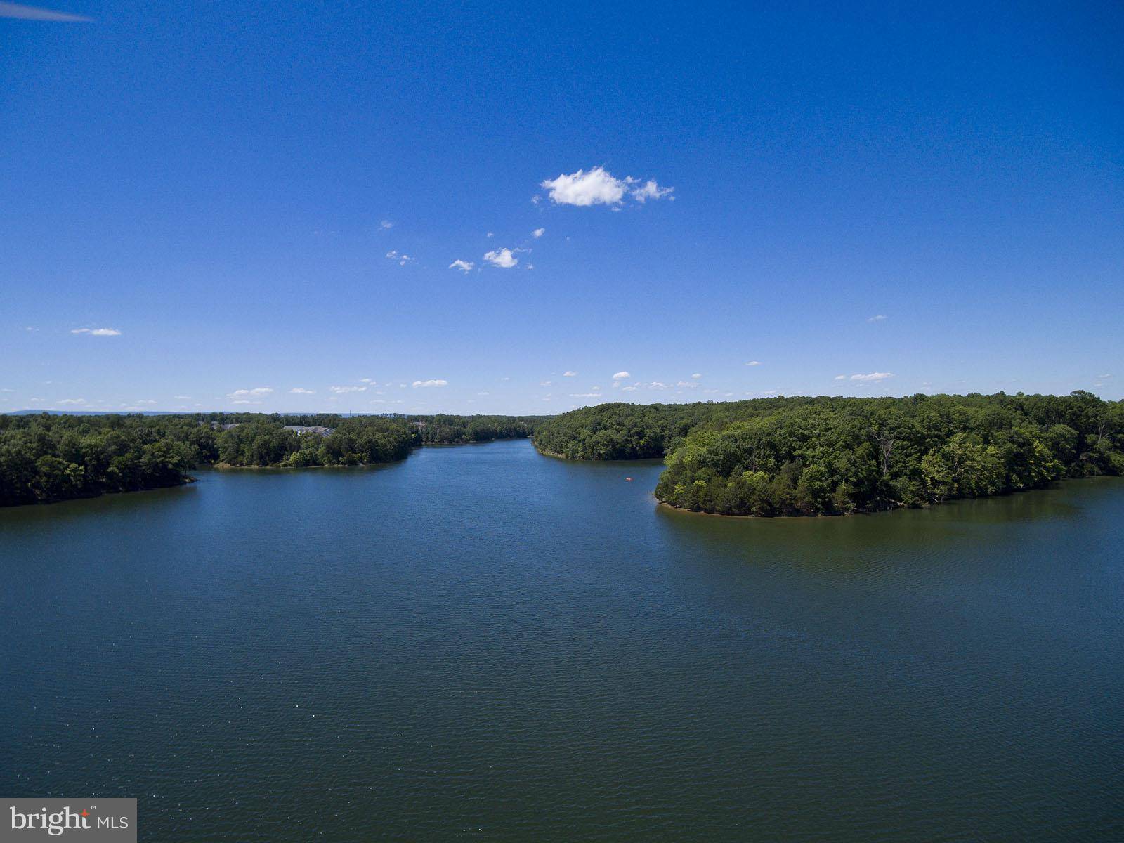 Lake Frederick, VA 22630,126 GADWELL LN