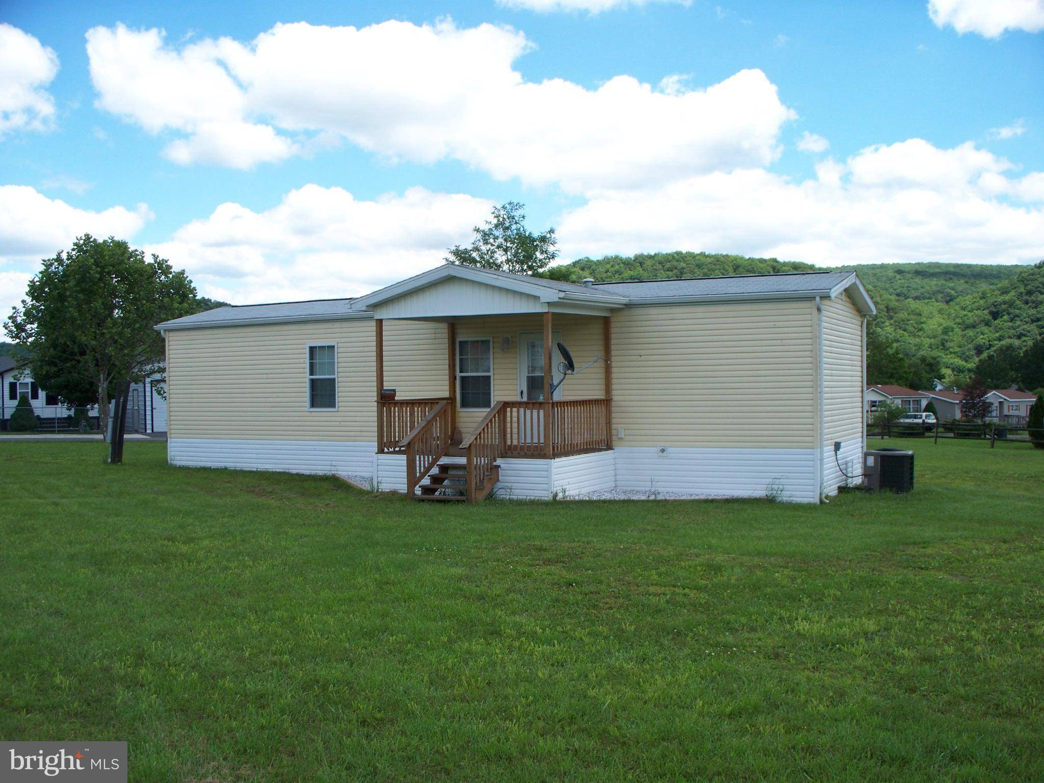 Keyser, WV 26726,413 TRENUM DR