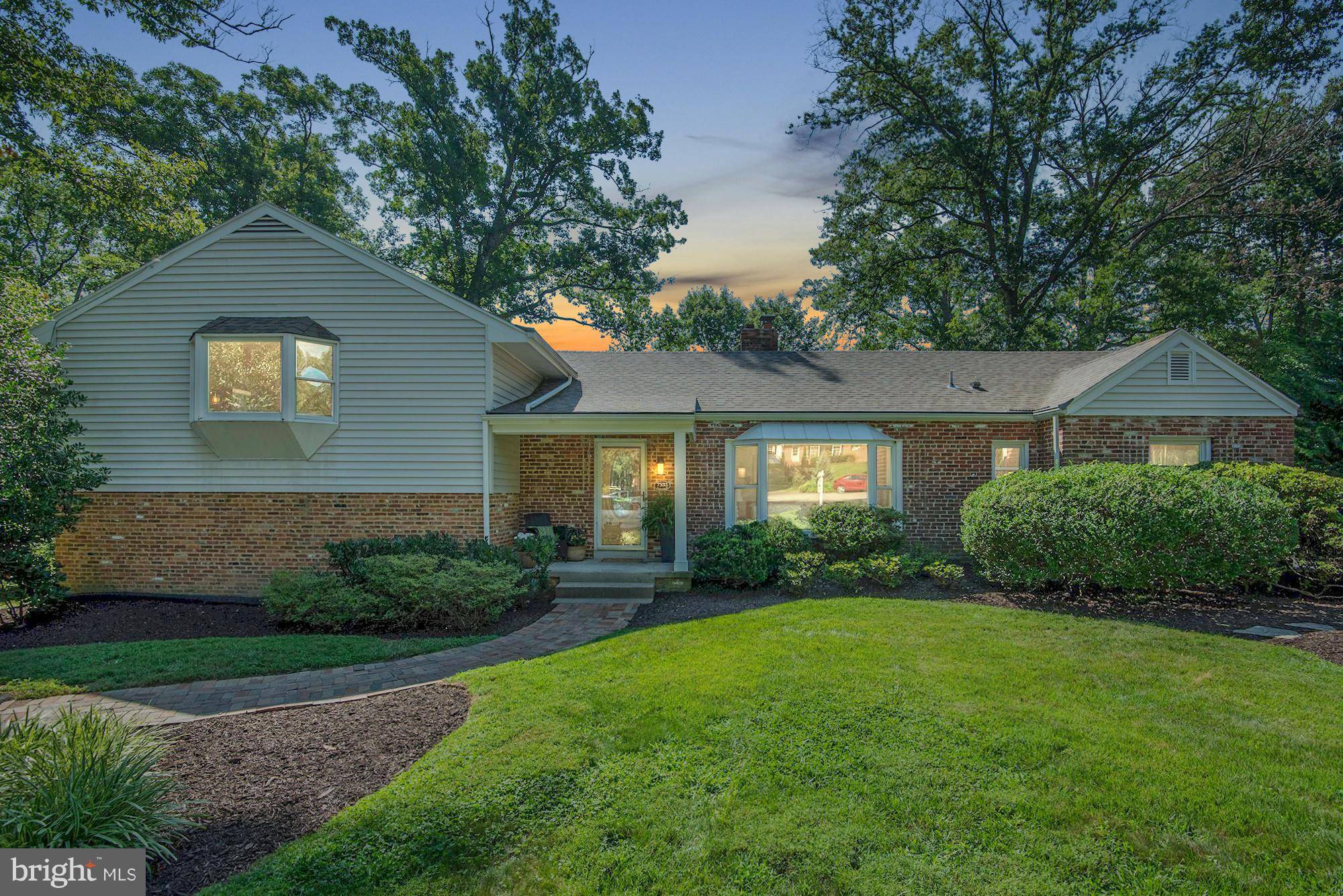 Alexandria, VA 22306,7533 HOLLINDALE CT