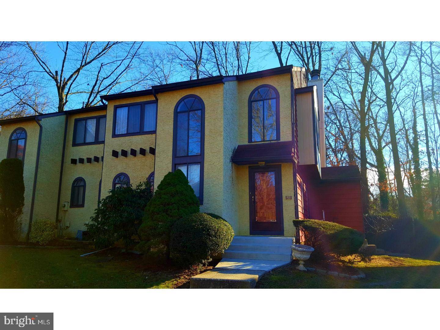 Sicklerville, NJ 08081,21 DEL SOL PL