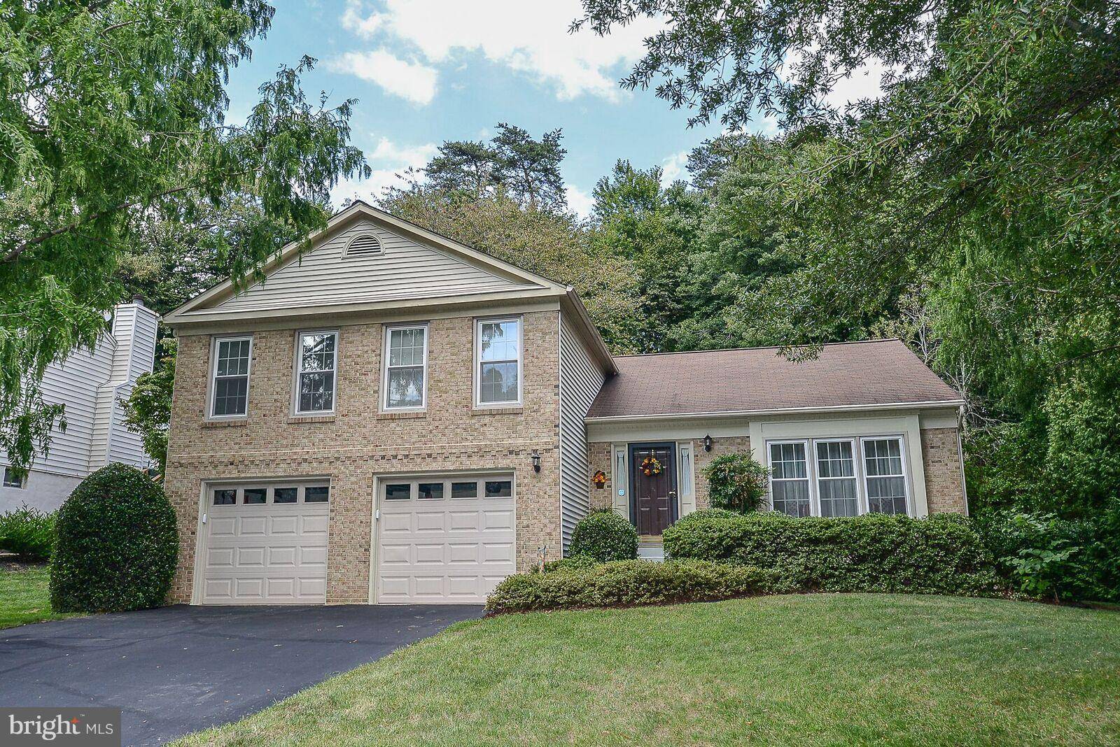 Springfield, VA 22153,8800 SHADOWLAKE WAY