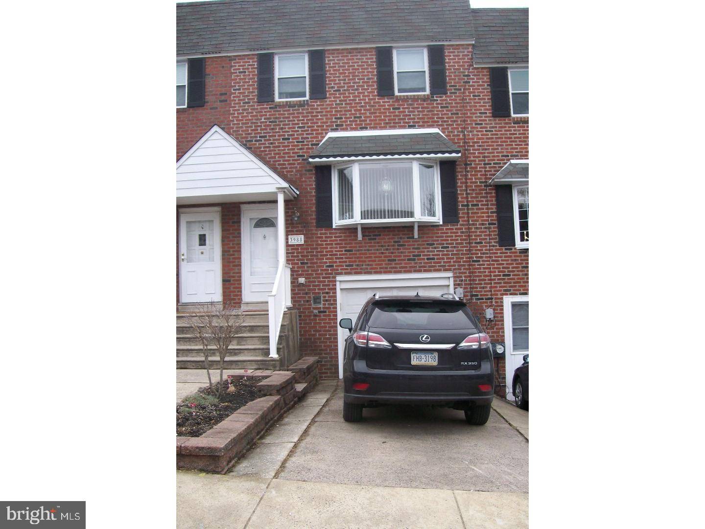 Philadelphia, PA 19114,3988 CARTERET DR