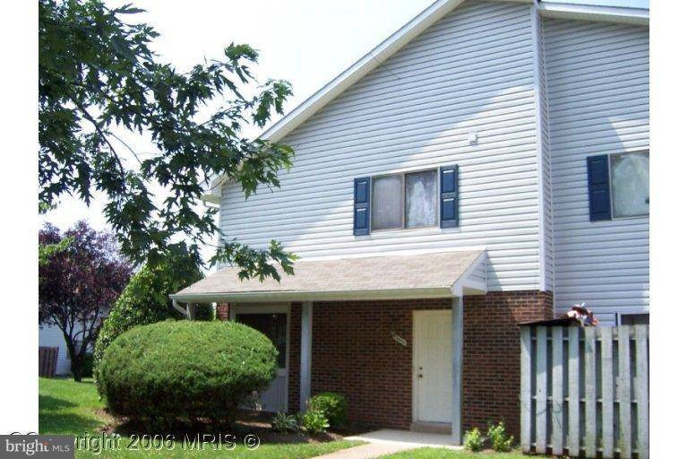 Manassas, VA 20110,9007 SANDALWOOD DR #C