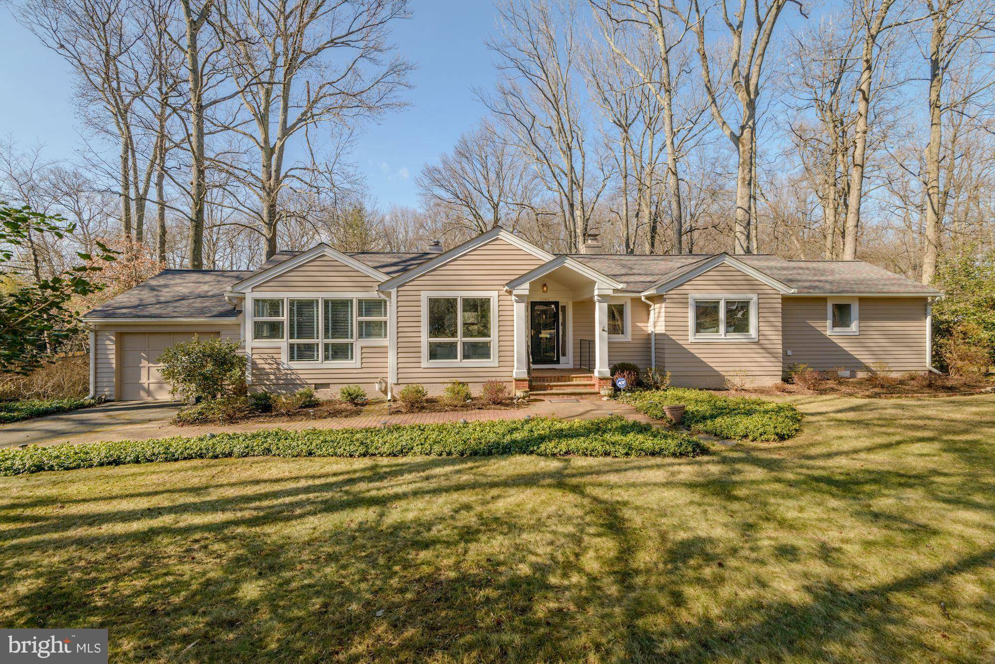 Falls Church, VA 22042,3064 CEDARWOOD LN