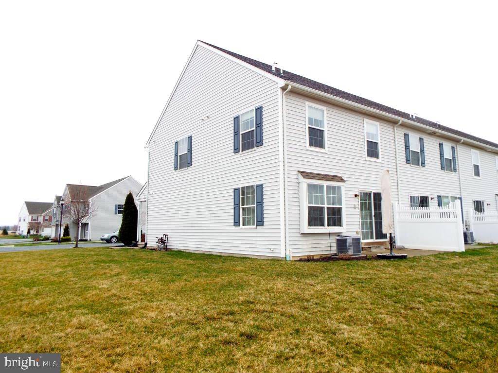 Palmyra, PA 17078,99 N VILLAGE CIR