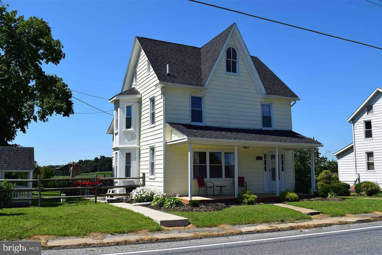 Fawn Grove, PA 17321,82 W MAIN ST