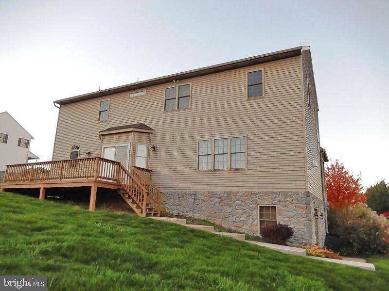 New Providence, PA 17560,15 FARMINGTON WAY