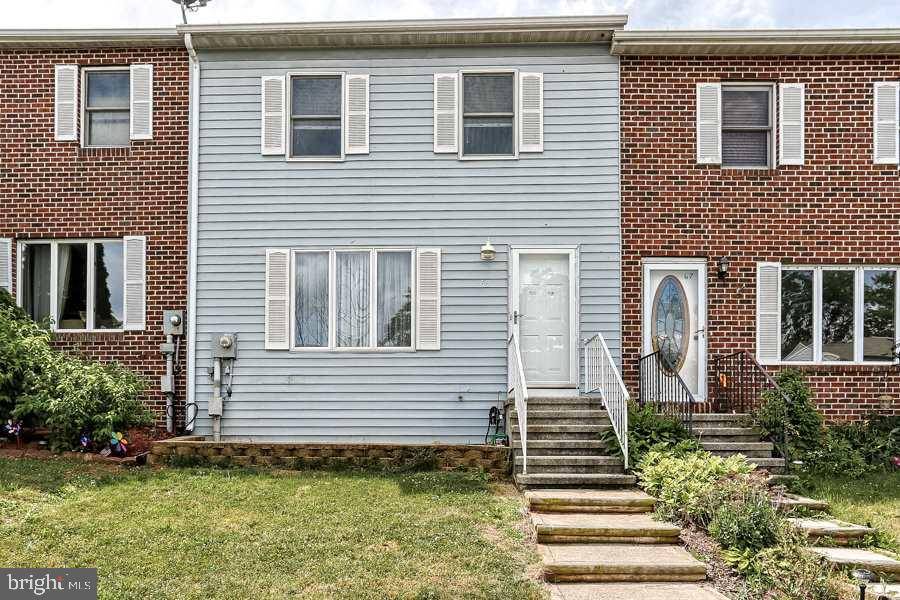 Etters, PA 17319,69 PERSIAN LILAC DR